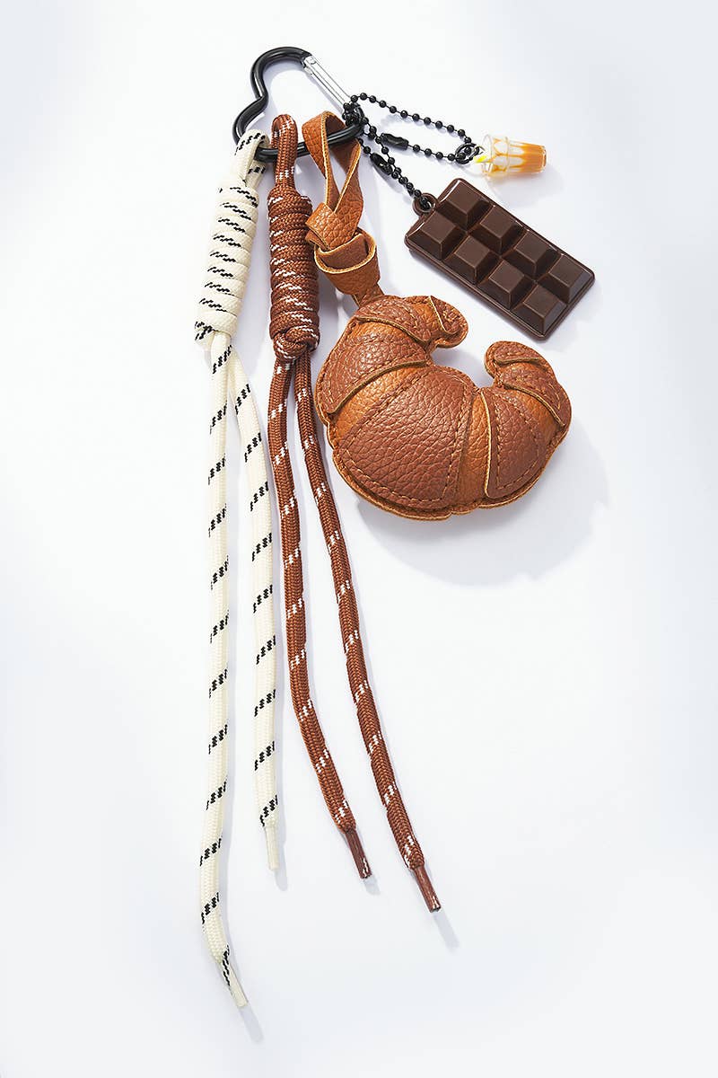 Taske amulet og nøglering med Croissant