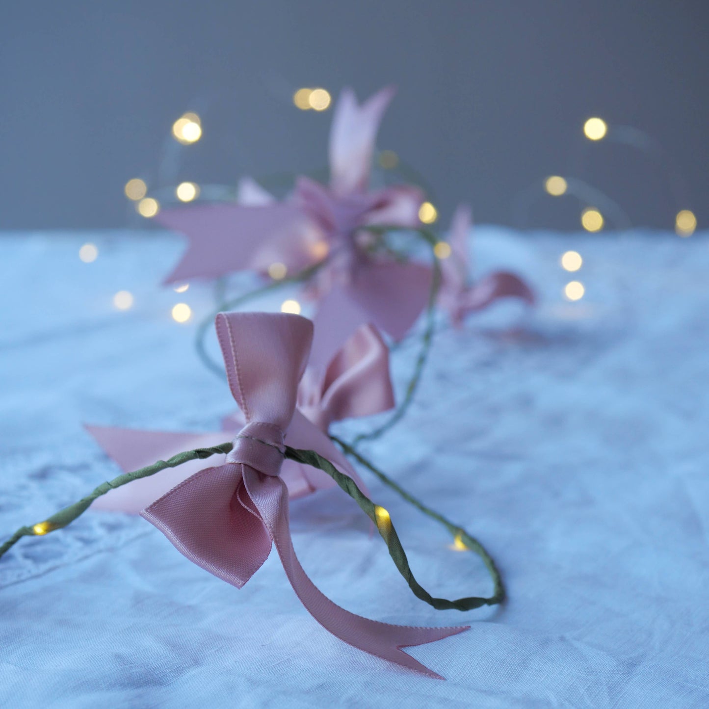 Satin sløjfe lyskæde