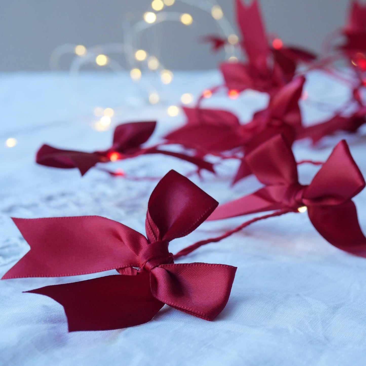 Satin sløjfe lyskæde