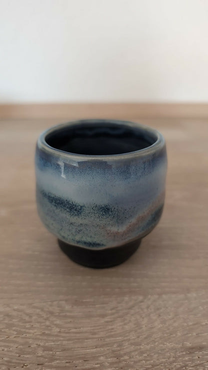 Skøn lille vase - unika keramik🌀