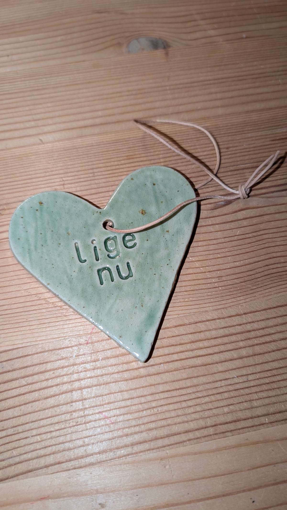 Keramik Hjerte "Lige nu"